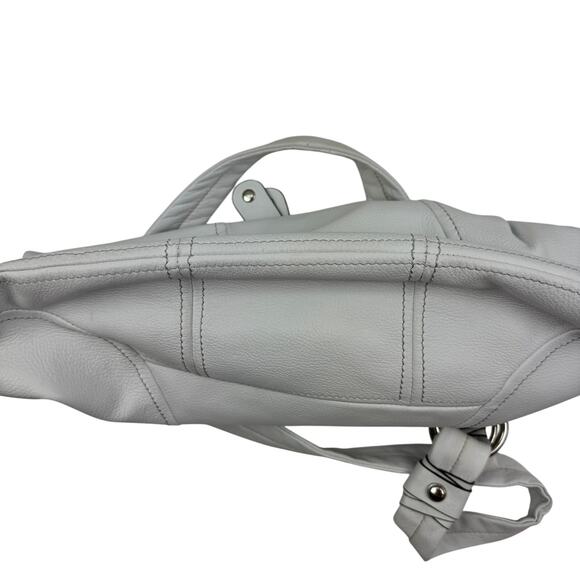 B. Makowsky Y2K Vibes White Soft Pebbled Leather Shoulder Bag Silver Hardware - Picture 4 of 9